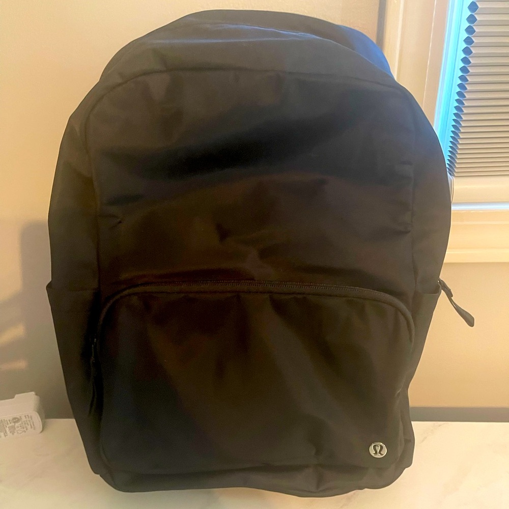 Lululemon Everywhere Backpack